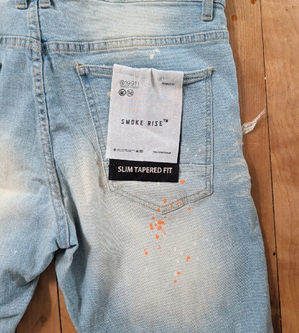 Smoke Rise NY Distressed Light Wash Jeans with Star & Graphic Patches 34 x 32 - Picture 9 of 10